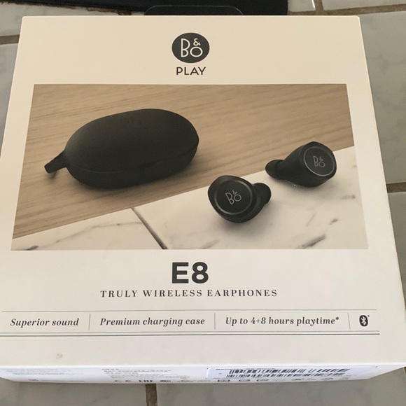 B&O Play E8 EARPHONES Other - New ‼️ BEOPLAY E8 
  
More compact. More powerful